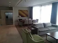 Apartment Divan At Bomoti Plaza *